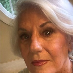 Meet your Posher, Jean